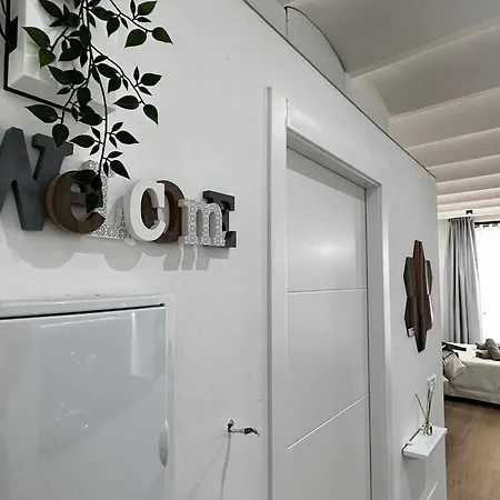 A H Picasso Apartment